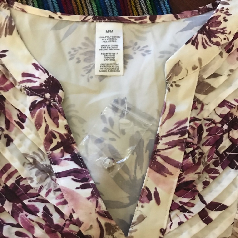 Floral pattern Blouse π - Picture 4 of 5